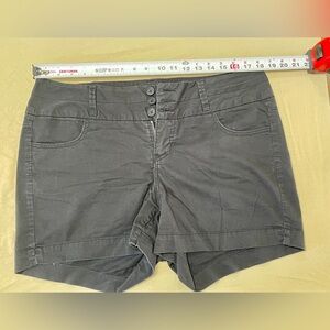 Torrid Women's Black Chino Shorts Size 12 Regular Stretch Pockets
